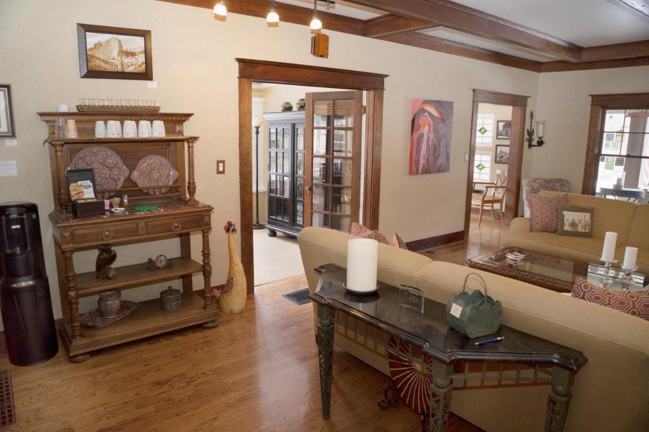 بيند Lara House Bed And Breakfast المظهر الخارجي الصورة